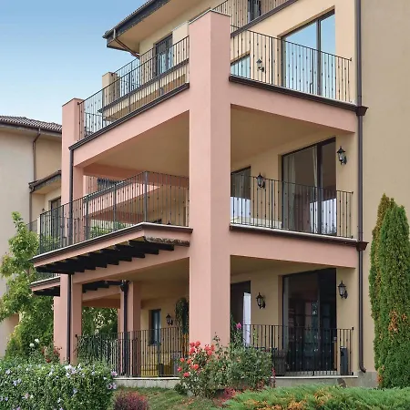 شقة 0-bedroom In Kaliakria